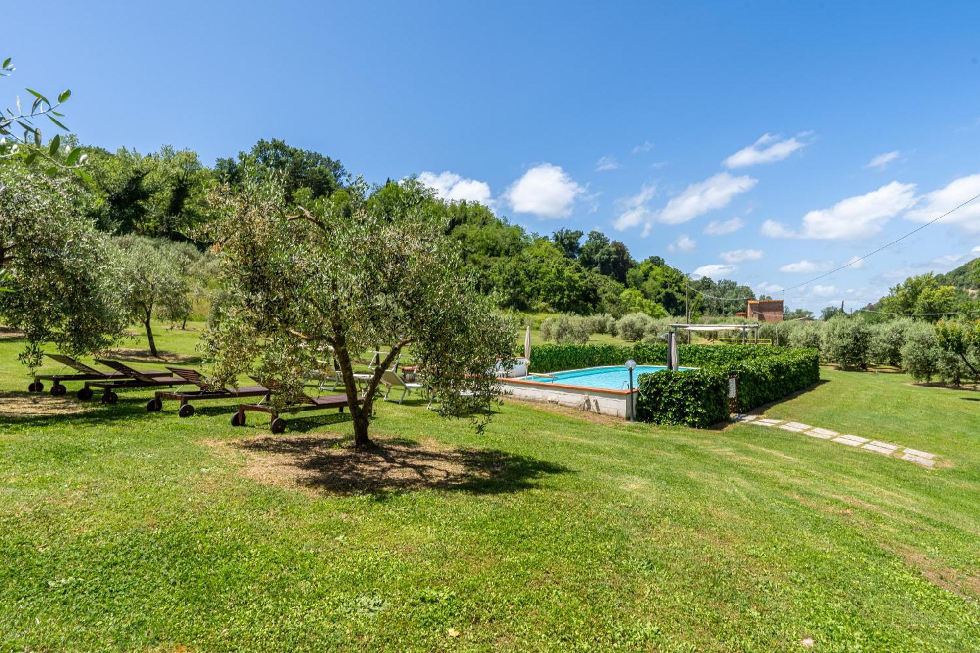 Molino Del Prato Apartment Volterra Exterior photo